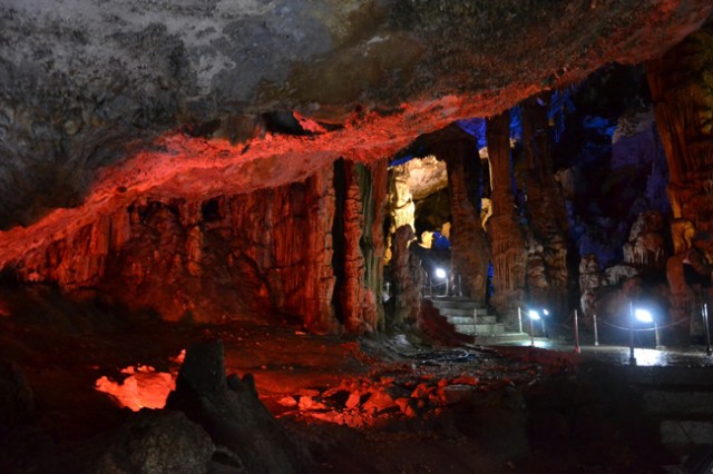 Ortalama sıcaklığı 18 derece ve nem oranı yüzde 54 olan mağaranın bol  oksijenli havasının nefes almayı kolaylaştırdığı belirtiliyor. Mağarayı  turistlerin yanı sıra rahatlamak isteyen astım hastaları da ziyaret ediyor.