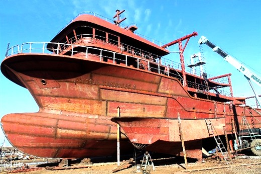 Trabzon’un Sürmene ilçesi Çamburnu Tersanesi dünyanın en modern gemilerinin inşa edildiği tersaneler ile yarışıyor.