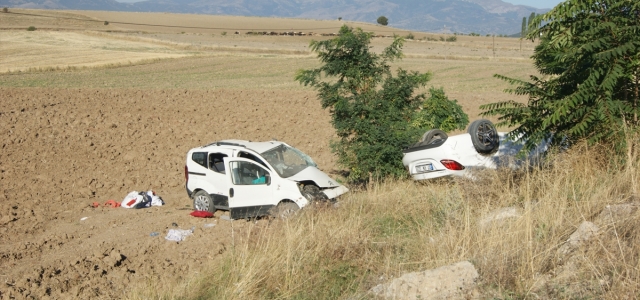 Amasya'da trafik kazası: 3 yaralı