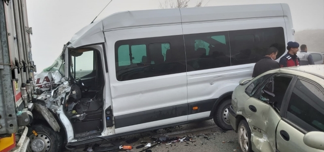 Amasya'da zincirleme trafik kazası: 7 yaralı