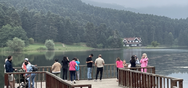 Bolu'nun doğal güzelliklerini yaz tatilinde yaklaşık 430 bin turist ziyaret etti