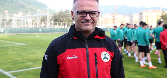 Giresunspor'da teknik direktör Buz, ligde kalma durumlarını değerlendirdi: