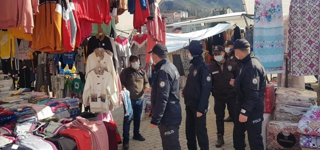 Güce'de polis ekipleri koronavirüs denetimi yaptı