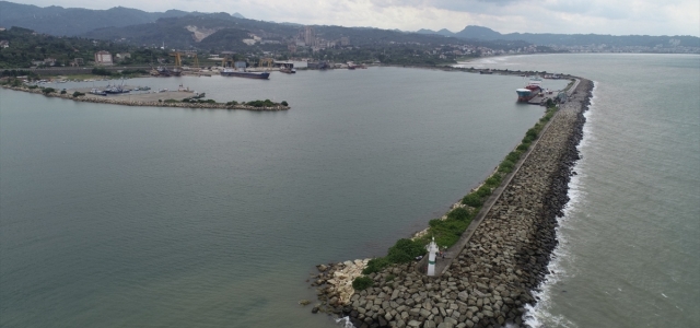Ordu Büyükşehir Belediyesinden Ünye Limanı'na 50 milyon liralık yatırım