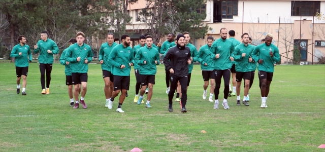 Sakaryaspor, Gençlerbirliği maçının hazırlıklarına devam etti