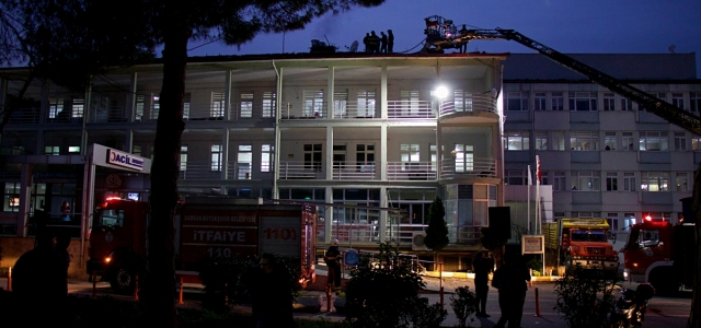 Samsun'da hastanede çıkan yangın hasara neden oldu