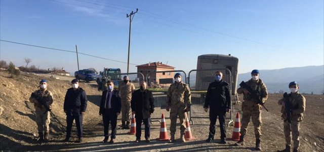 Sinop'ta bir mahalle Kovid-19 tedbirleri kapsamında karantinaya alındı