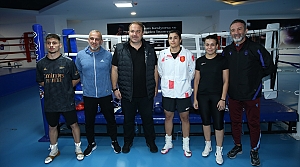 Busenaz Sürmeneli, Kadınlar Avrupa Boks Şampiyonası hazırlıklarına Ordu'da başladı