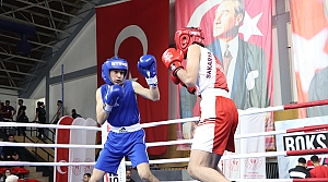 Yıldızlar Türkiye Ferdi Boks Şampiyonası, Sakarya'da başladı