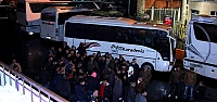 Otobüs şoförleri Sarp Sınır Kapısı'nda eylemde