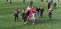 Zonguldak'taki amatör maçta hava topunda...