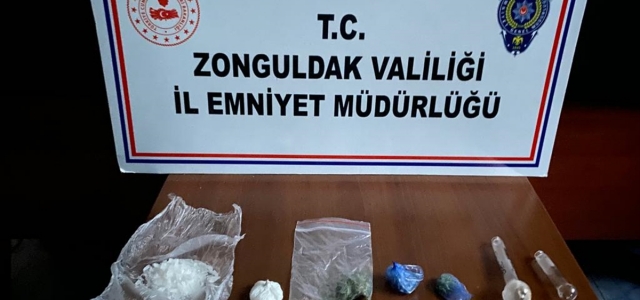 Zonguldak'ta uyuşturucu operasyonunda yakalanan 2 şüpheli tutuklandı