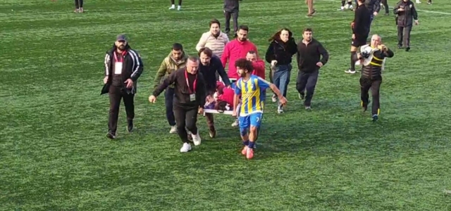 Zonguldak'taki amatör maçta hava topunda darbe alan kaleci ağır yaralandı