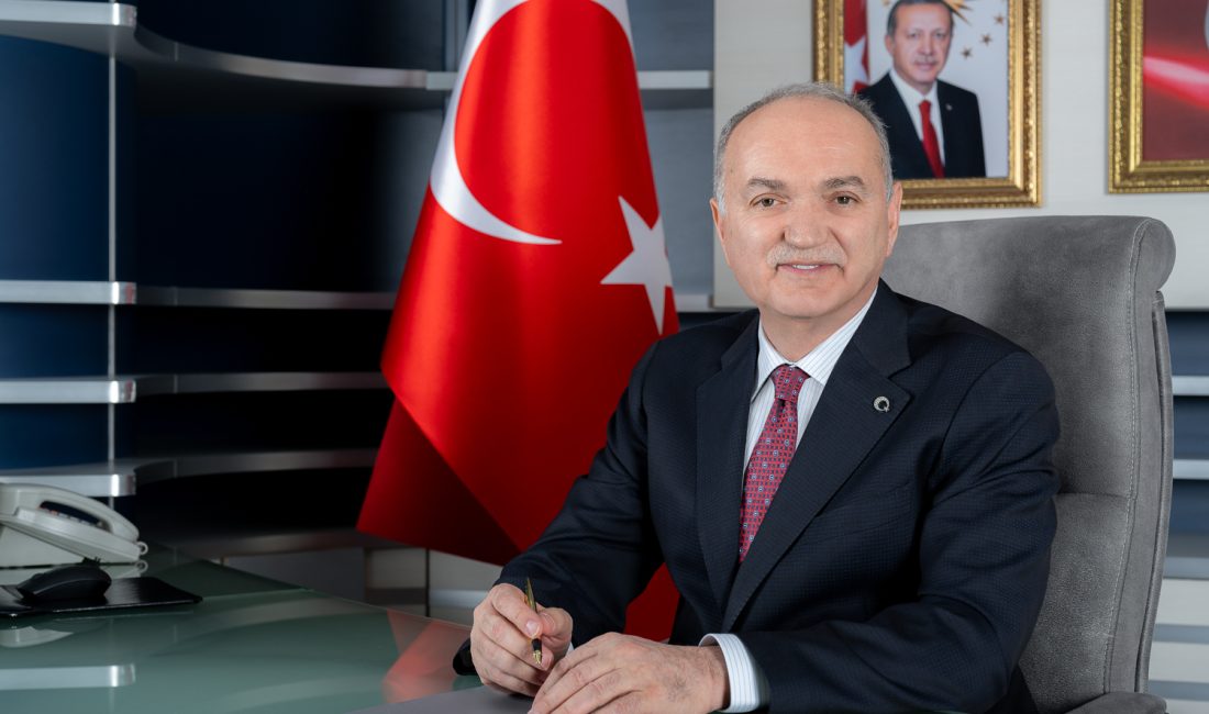 Düzce Belediye Başkanı Dr. Faruk Özlü, Ramazan Bayramı dolayısıyla bir