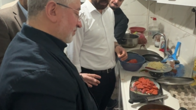 Belediye Başkanı Dr. Halil İbrahim Aşgın sahurda Hitit Üniversitesi öğrencilerinin