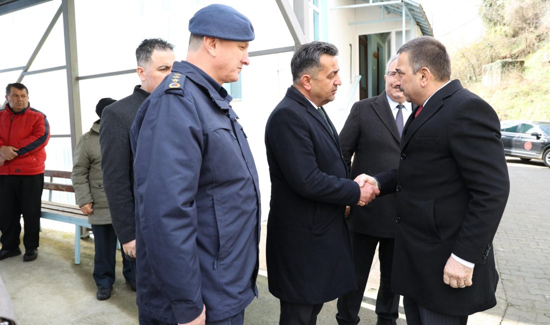 Zonguldak Valisi Osman Hacıbektaşoğlu, Şehit Cafer Hırçın’ın Kıymetli Annesi Yaşariye