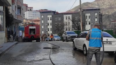 Hazıladığımız program kapsamında yol yıkama ve yağmur suyu kanalı temizleme