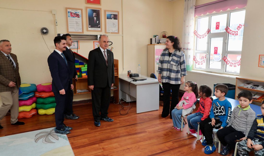 Ordu Valisi Muammer Erol, Akkuş İlçesinde yapımı tamamlanarak hizmete giren