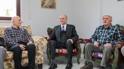 Düzce Belediye Başkanı Dr. Faruk Özlü, Ertan Uçar Alzheimer Hastaları