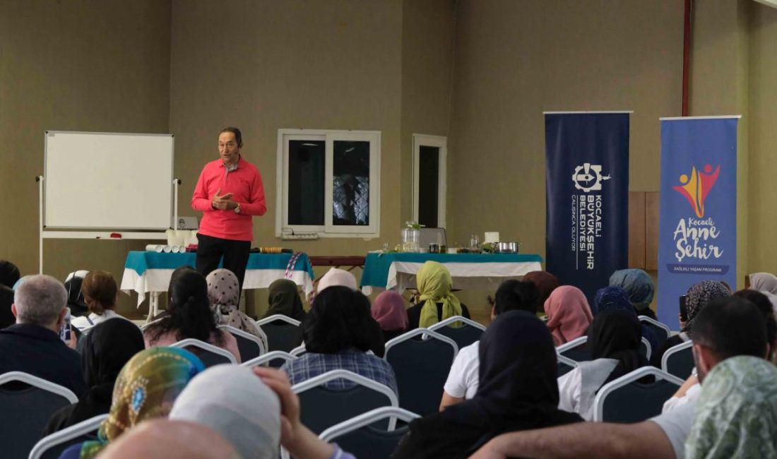 Büyükşehir’in düzenlediği Mutlu Şehir Okulları, Ramazan’da da yoğun ilgi gördü.