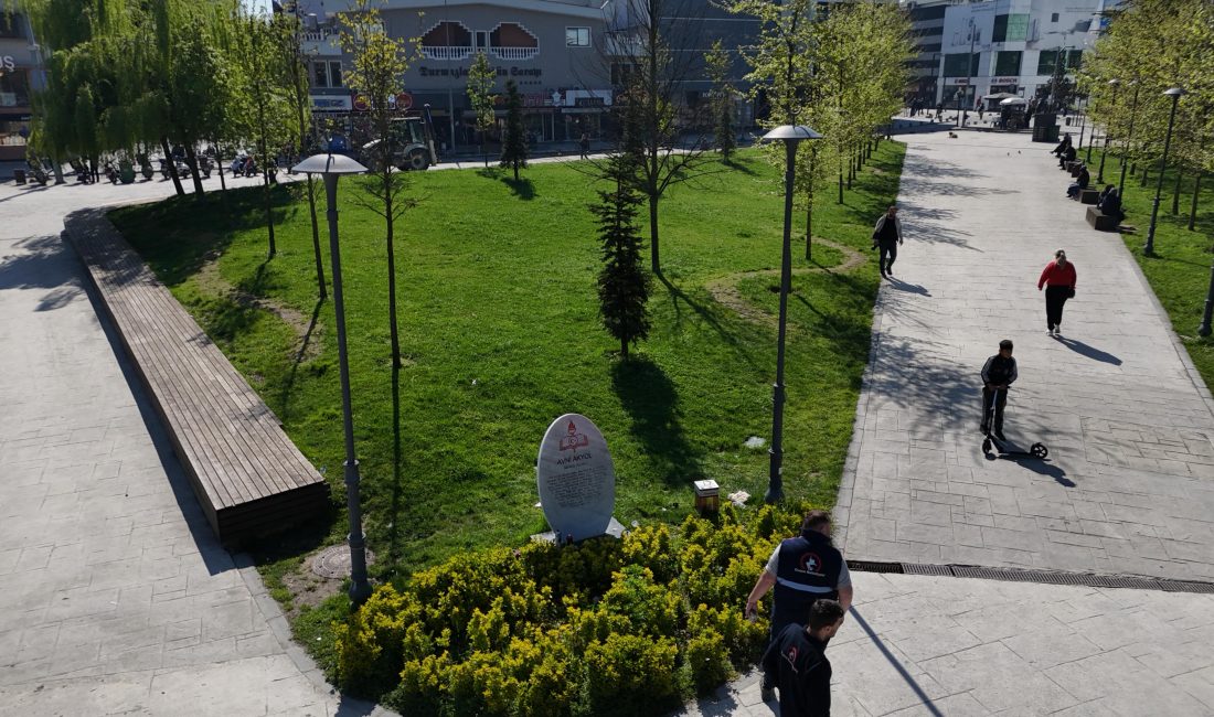 Düzce’de şehir merkezinin en büyük yeşil alanı olma özelliği taşıyan