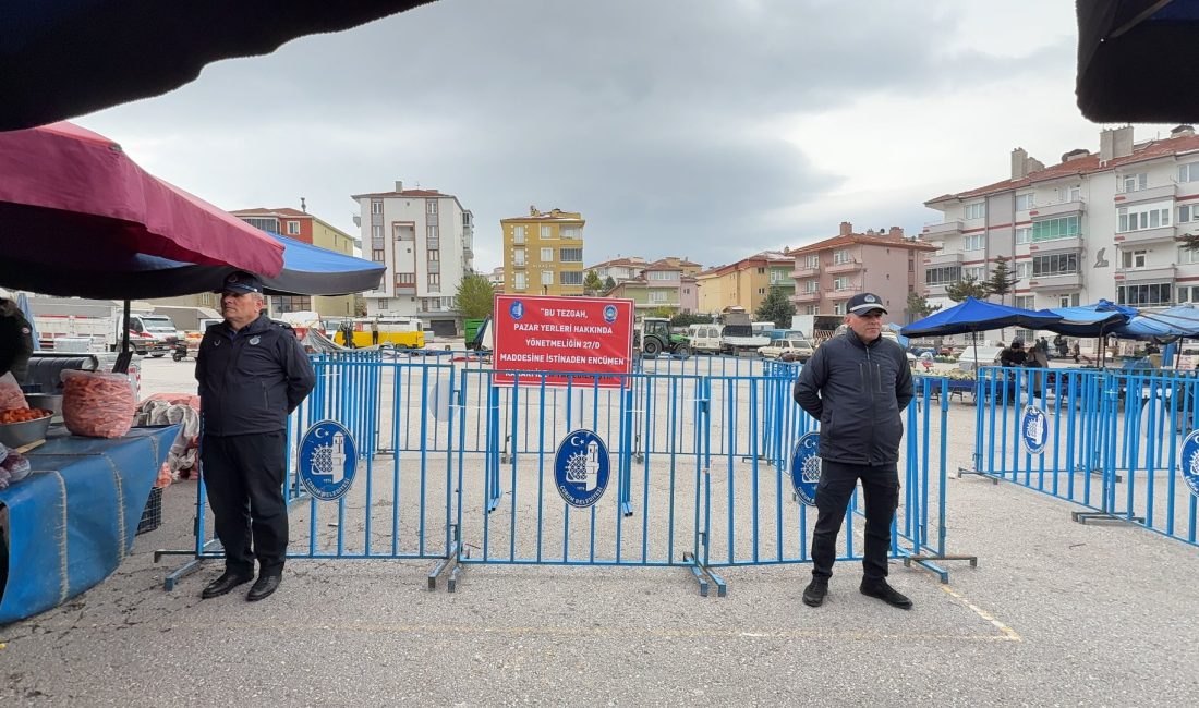 Belediye Başkanı Dr. Halil İbrahim Aşgın’ın semt pazarındaki denetimlerinin ardından