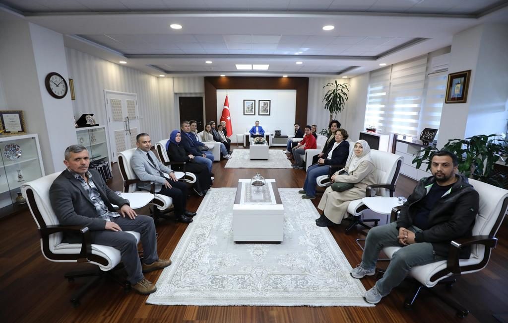 Kütüphane Haftası kapsamında İl Kültür ve Turizm Müdürü Özlem Koçak,