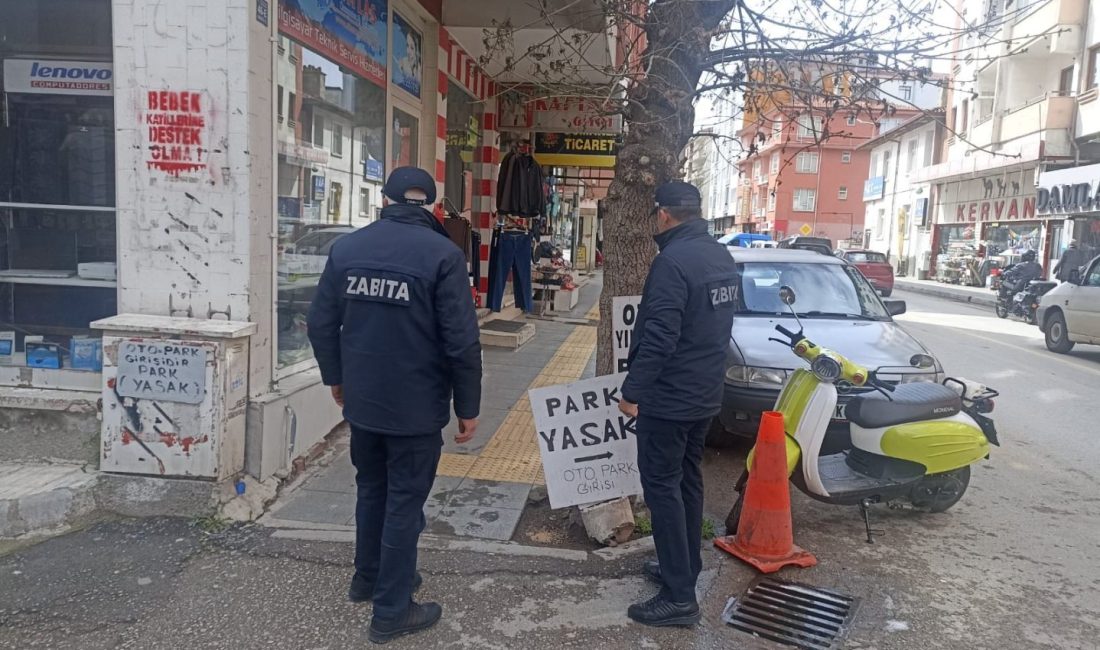 Çorum Belediyesi, kaldırım işgallerinin önüne geçmek için denetimlerini sürdürüyor. Belediye
