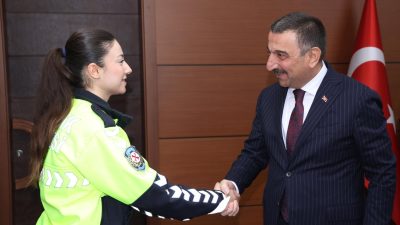 Zonguldak Valisi Osman Hacıbektaşoğlu, Türk Polis Teşkilatı’nın 180. kuruluş yıl