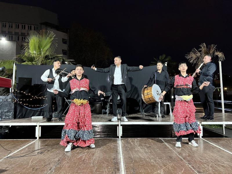Dünya Romanlar Günü Coşkusuyla Kordonboyu’nda Renkli Anlar Yaşandı Zonguldak Belediyesi