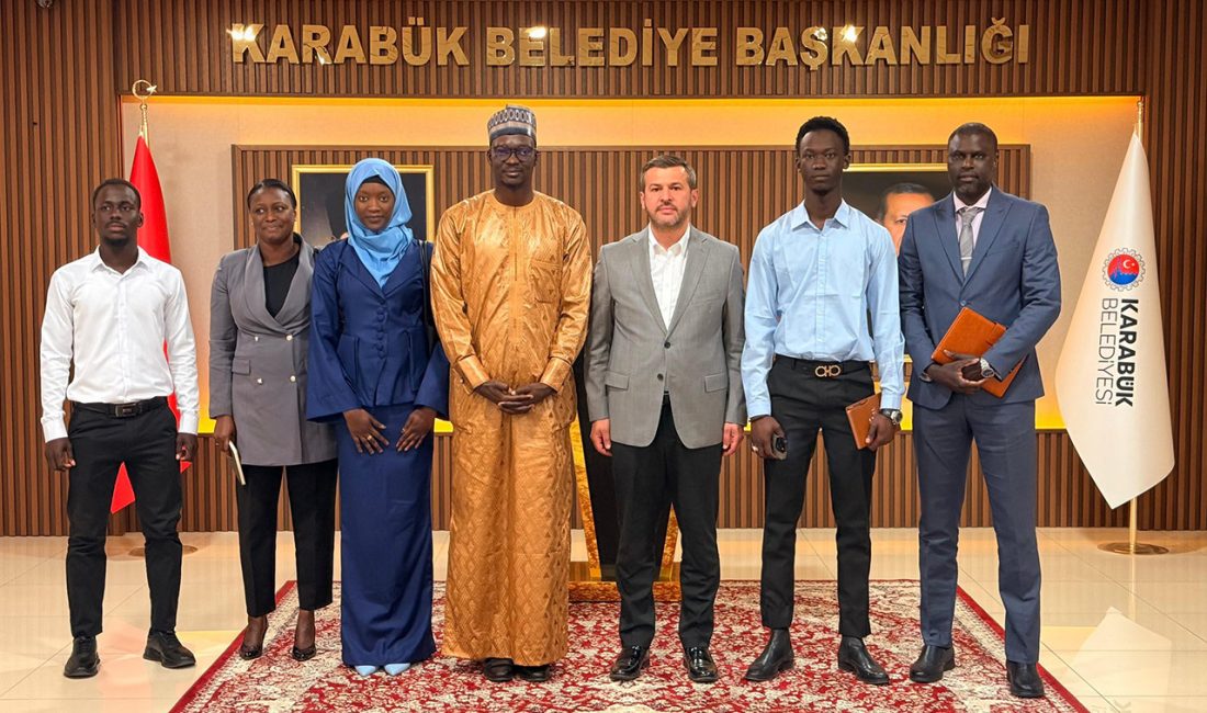 Karabük Belediye Başkanı Özkan Çetinkaya sosyal medya hesabından yaptığı açıklamada;
