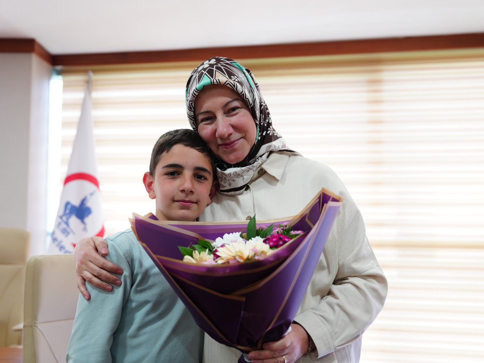 Kalplere Dokunan Anneler Günü Düzce Belediyesi, özel günlerde sergilediği hassas yaklaşımı, her yıl Mayıs