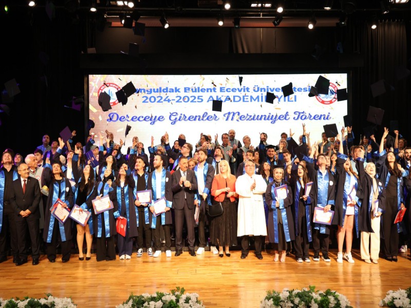Zonguldak Valisi Osman Hacıbektaşoğlu, Zonguldak Bülent Ecevit Üniversitesi Rektörlügünce düzenlenen