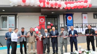 Ordu Valisi Muammer Erol, Kayabaşı mahallesinde Hacı Şenol ve Nuray
