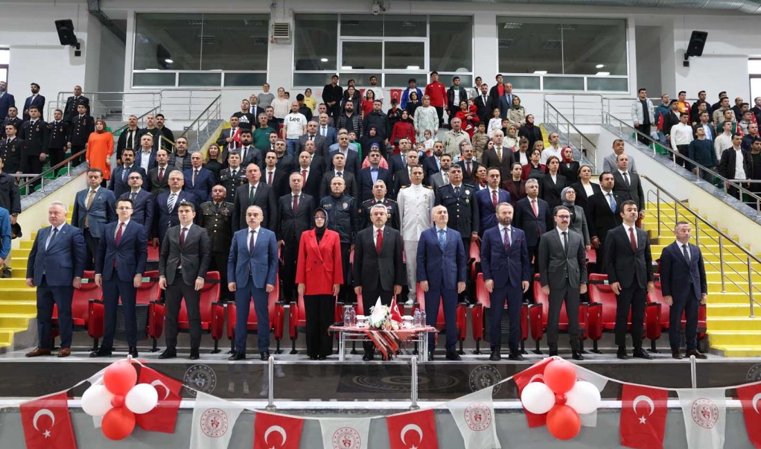 19 Mayıs Atatürk’ü Anma, Gençlik ve Spor Bayramı Rize’de düzenlenen