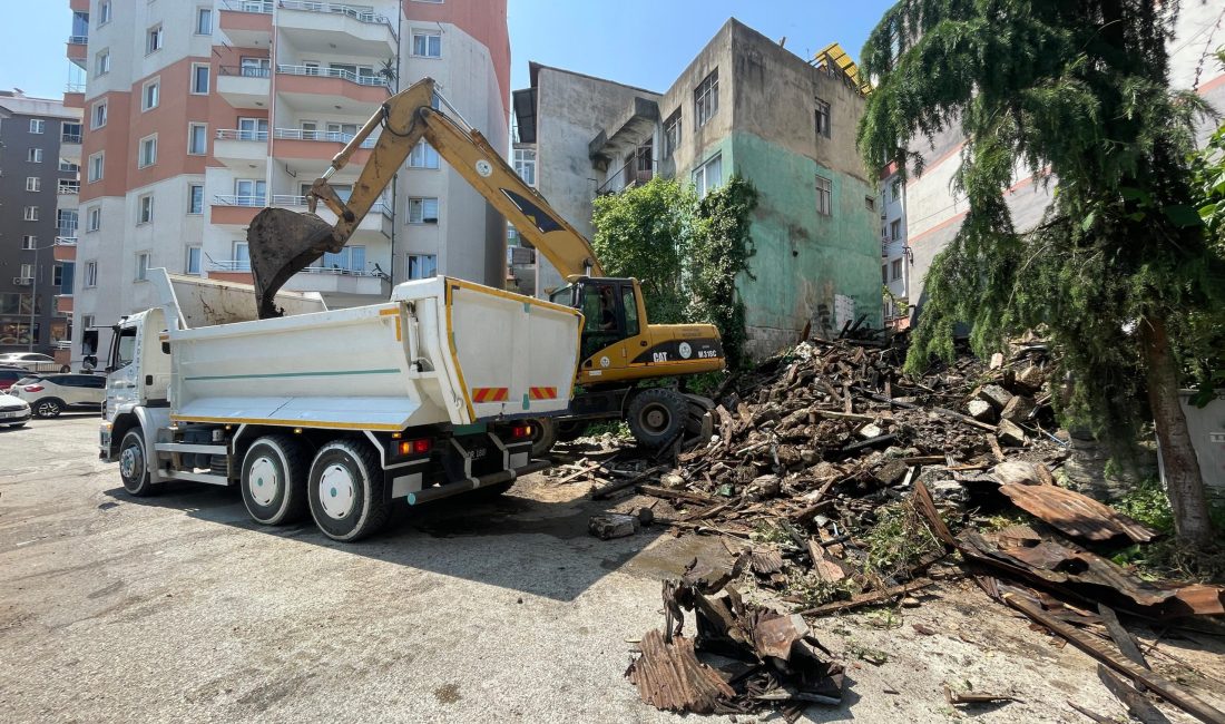 Giresun Belediyesi, şehir genelinde kullanılmayan ve tehlike arz eden metruk