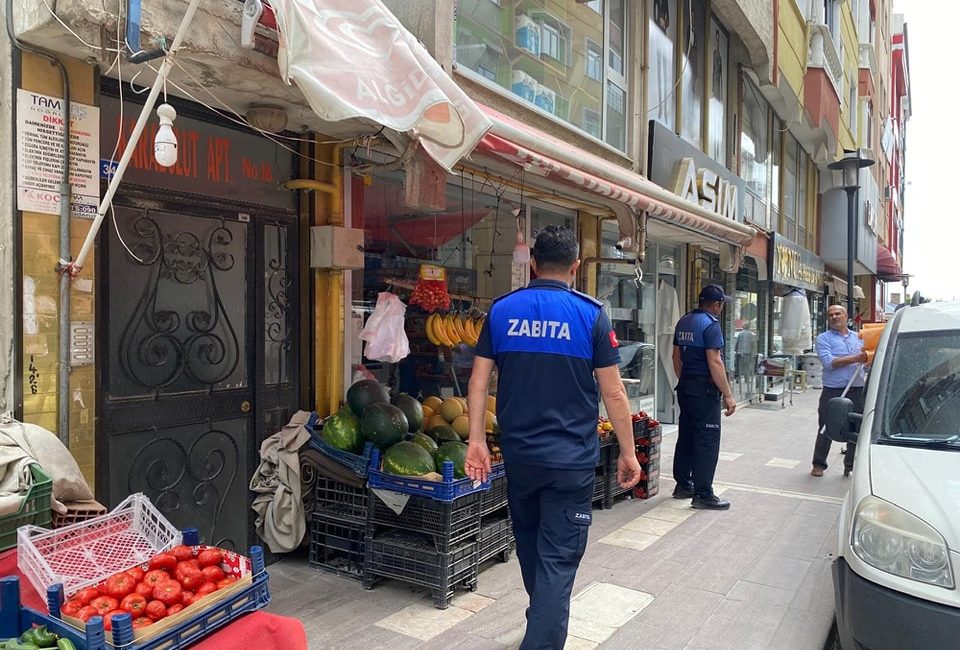 Merzifon Belediyesi Zabıta Müdürlüğü tarafından ana arterler ve ara sokaklarda