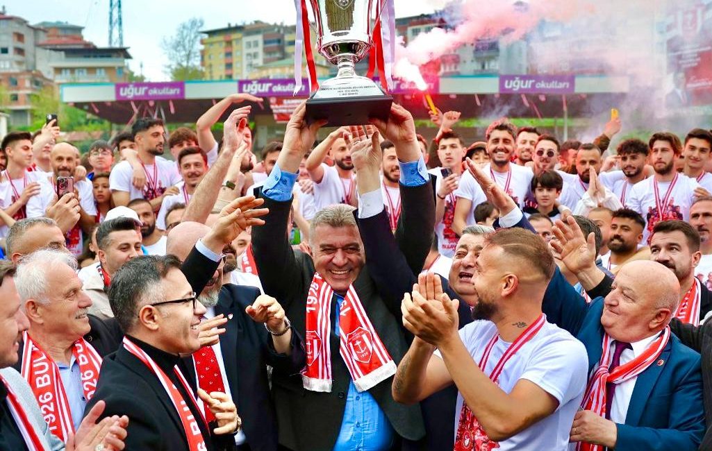 Zorlu şartlar altında tam 15 yıl boyunca Bölgesel Amatör Lig’de