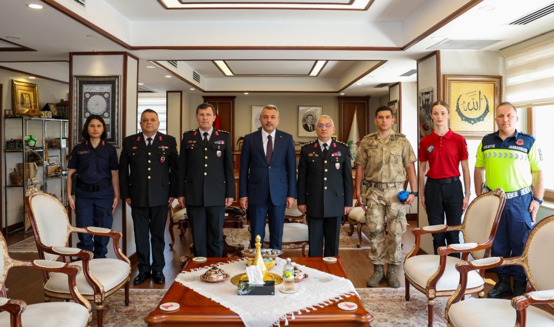 Rize Valisi İhsan selim Baydaş Jandarma Teşkilatı’nın 186’ncı kuruluş yıl