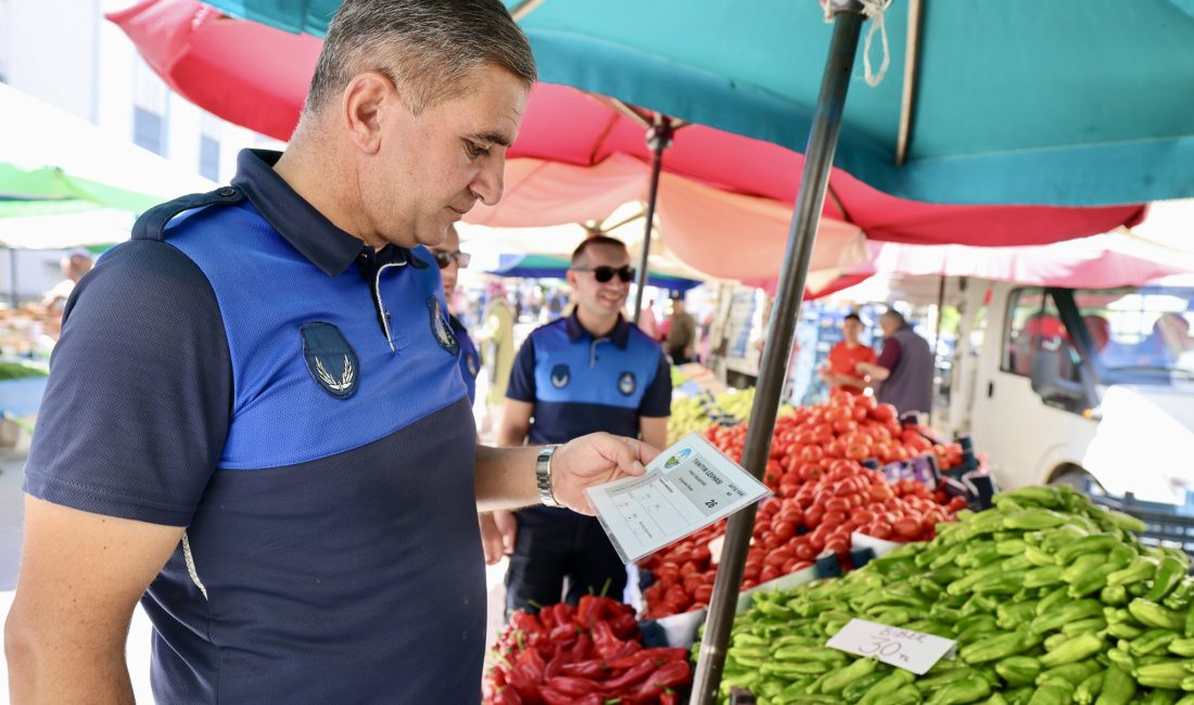 Tokat Belediyesi Zabıta Müdürlüğü, pazarcı esnafına yönelik başlattığı uygulama kapsamında,