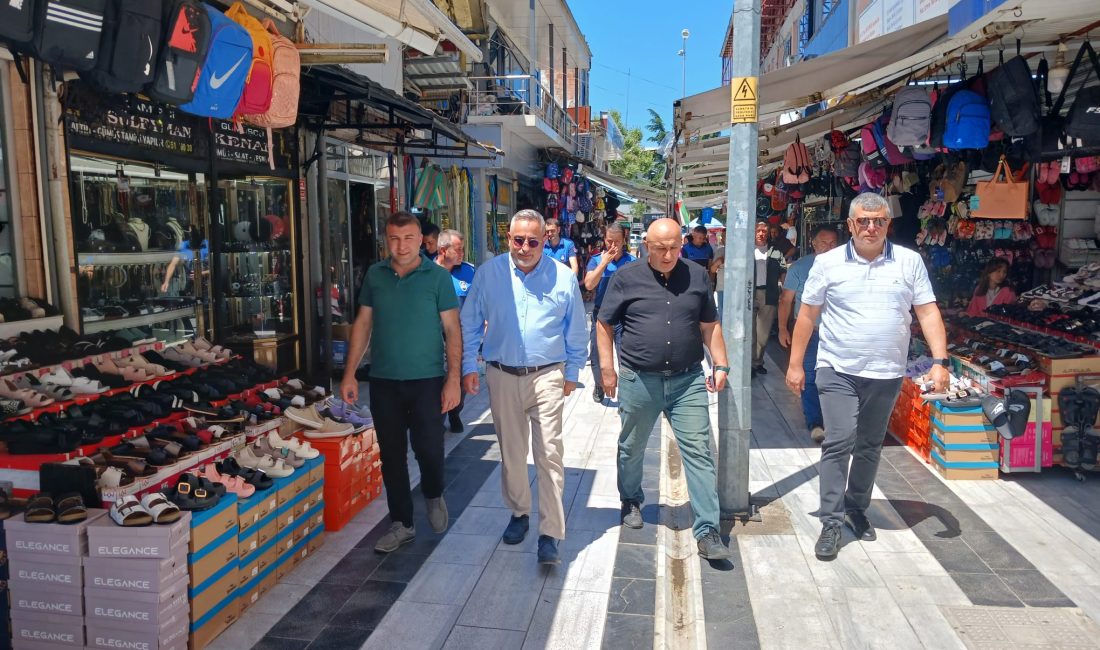 Düzce Belediyesi, kent temizliğini sağlamak amacıyla denetimlerini sıklaştırdı. Başkan Yardımcısı