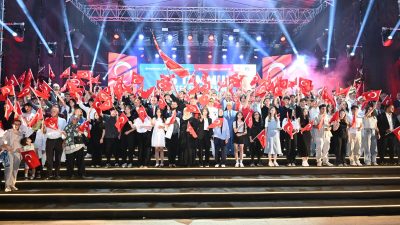 FETÖ terör örgütünün hain darbe girişiminin 9. yıl dönümünde “Zaferin