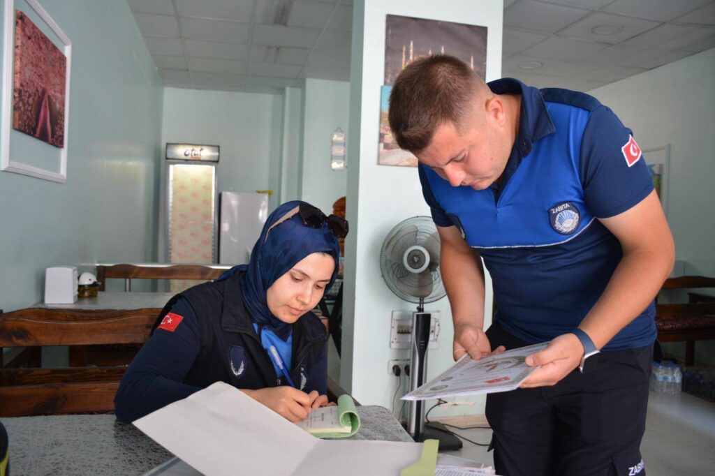 Zile Belediyesi Zabıta Müdürlüğü ekipleri tarafından ilçemiz genelinde faaliyet gösteren