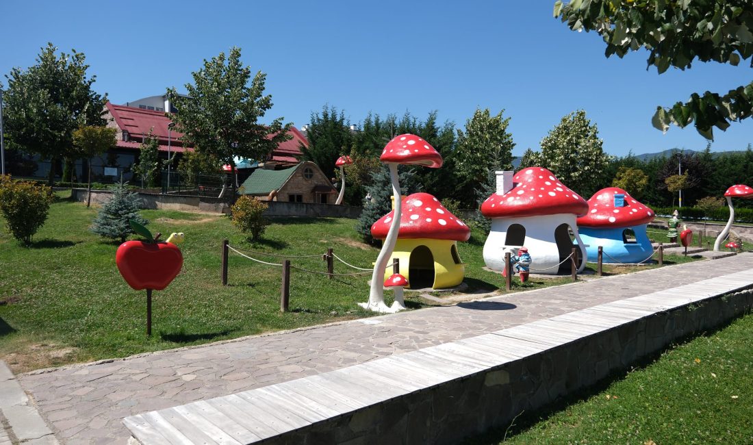 Masal Park’ta Bolu Belediyesi Park ve Bahçeler Müdürlüğü ekiplerince başlatılan