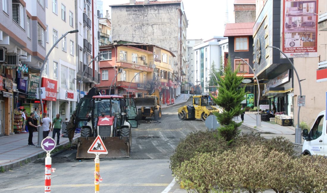 Yaz sezonunun gelmesiyle birlikte 2025 yılı sıcak asfalt çalışmalarına 24