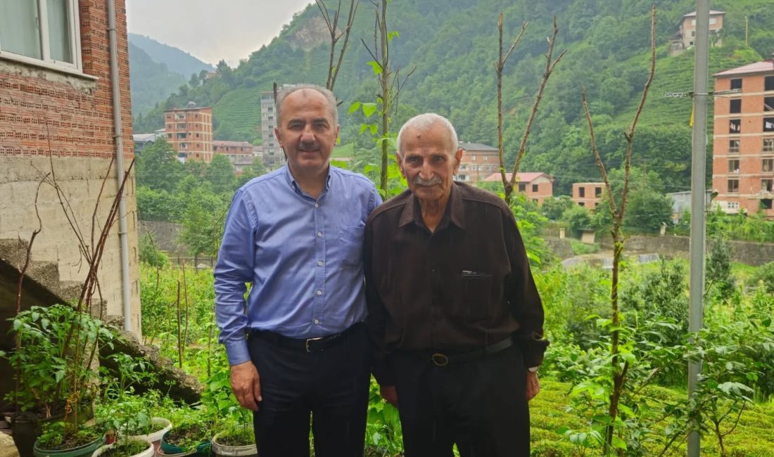 Rize Belediye Başkanı Rahmi Metin, Başkan Yardımcıları Muhittin Aydın Bilsel