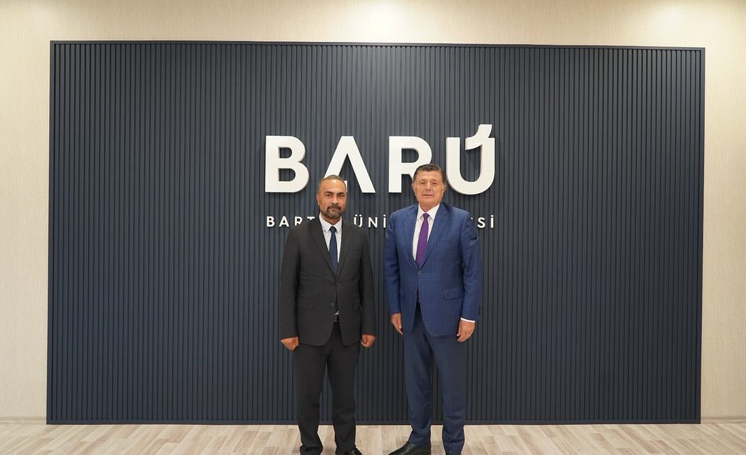 Bartın Belediye Başkanı Muhammet Rıza Yalçınkaya, Bartın Üniversitesi Rektörlüğü görevine