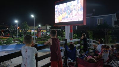 ‘Masal Park Sinema Günleri’ etkinliğinin ilk filmi, Bolu halkından büyük