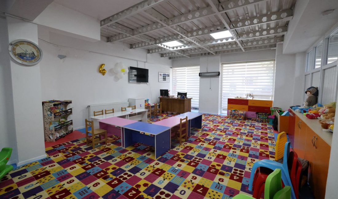 Tokat Belediyesi, annelere nefes aldıracak ve miniklere güvenli oyun alanları