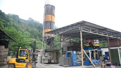 Giresun Belediyesi’ne ait konkasör tesislerinde üretim her geçen gün artarak